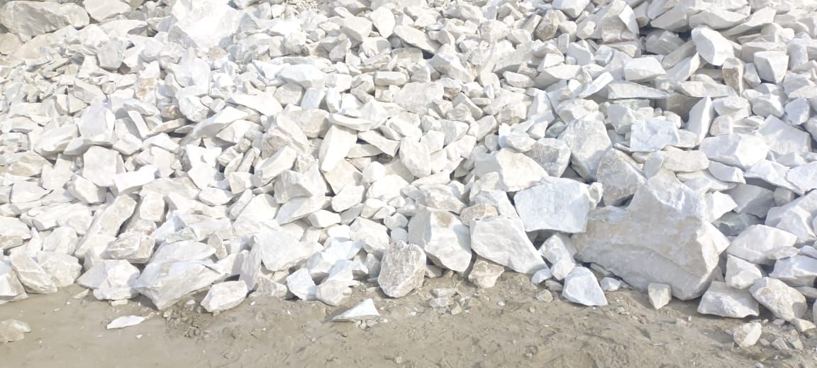 Raw Calcium Carbonate Stone